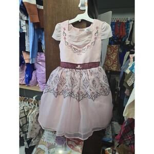 9/10 princess aurora dress from the disney store.Item 281
